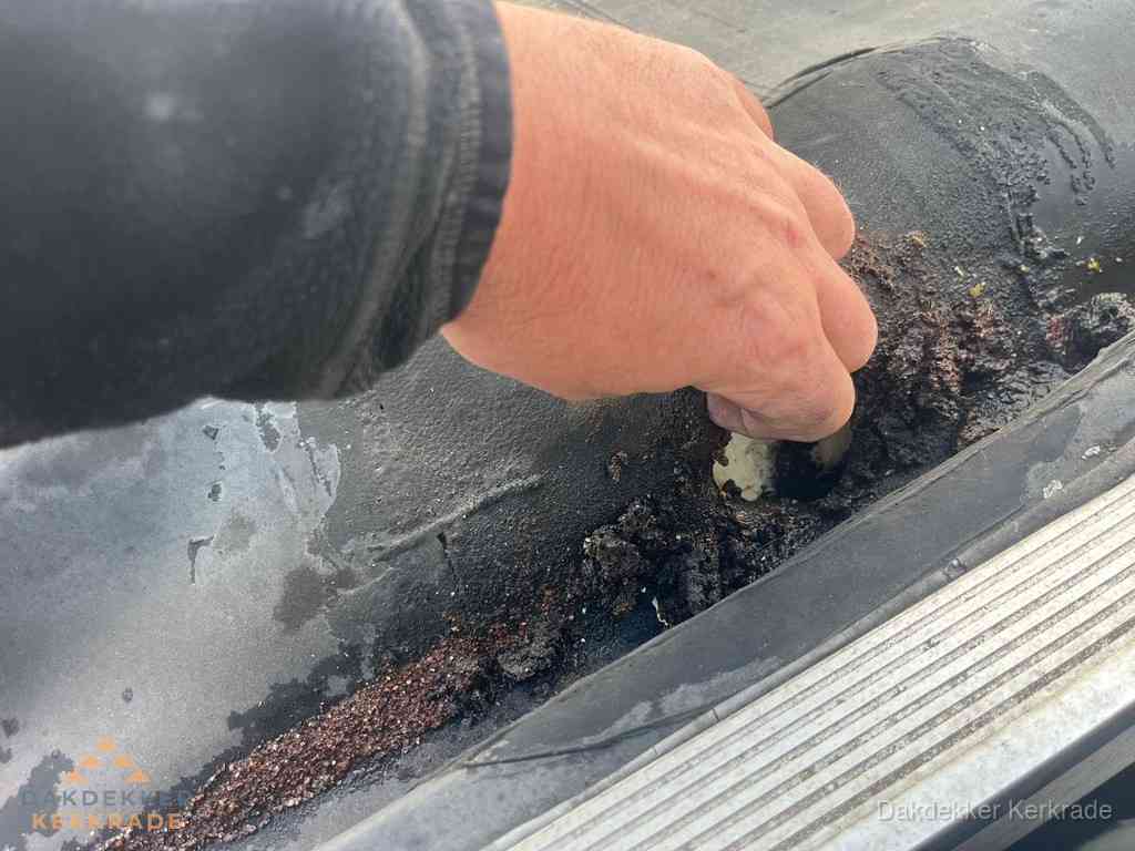 Plat Dak Reparatie Kerkrade